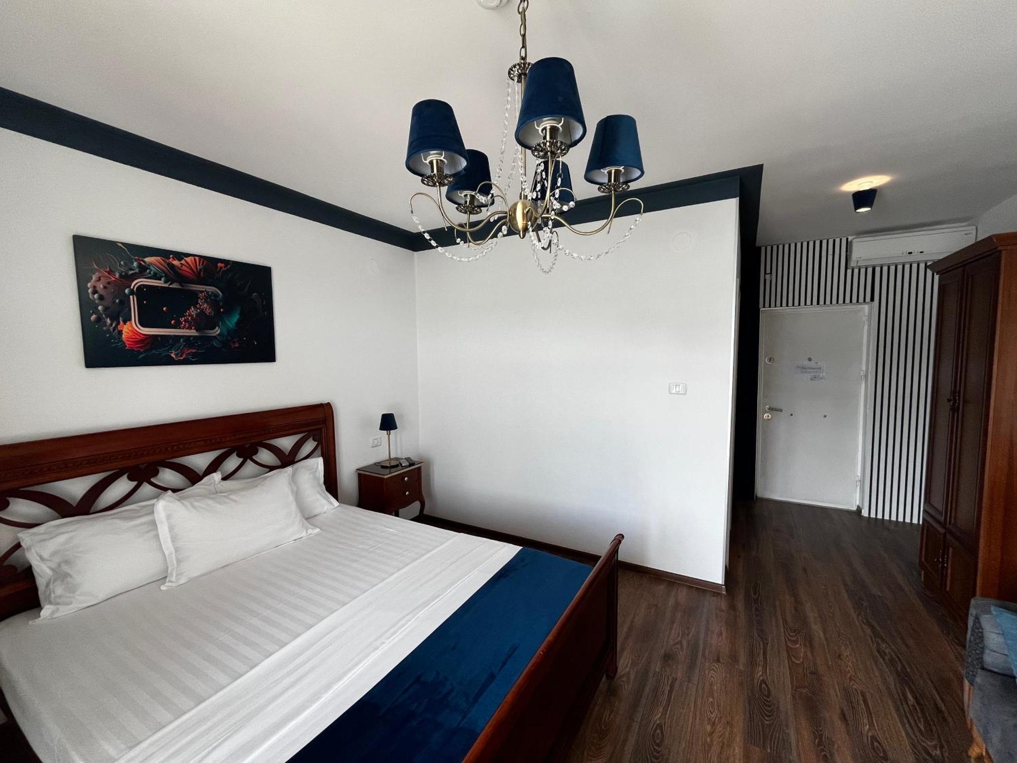 Riviera 990 - Resort & Restaurant เอเชลนิทซา ภายนอก รูปภาพ