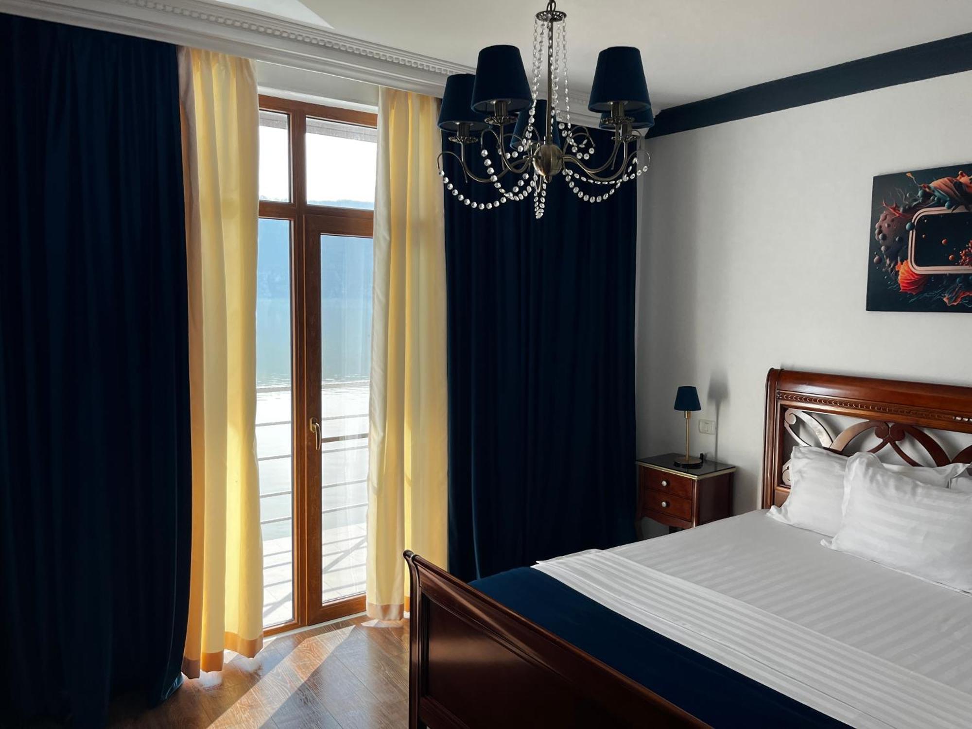 Riviera 990 - Resort & Restaurant เอเชลนิทซา ภายนอก รูปภาพ