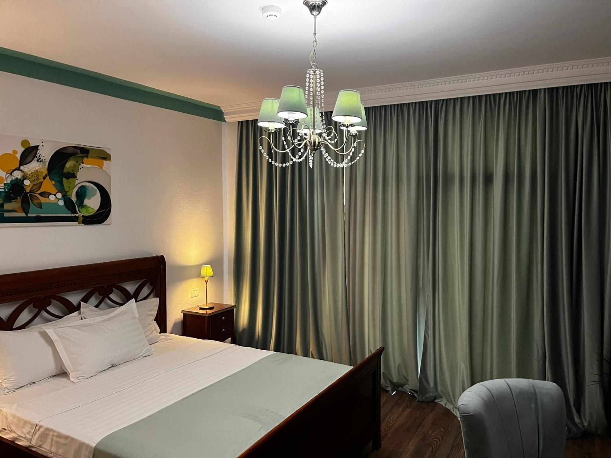 Riviera 990 - Resort & Restaurant เอเชลนิทซา ภายนอก รูปภาพ