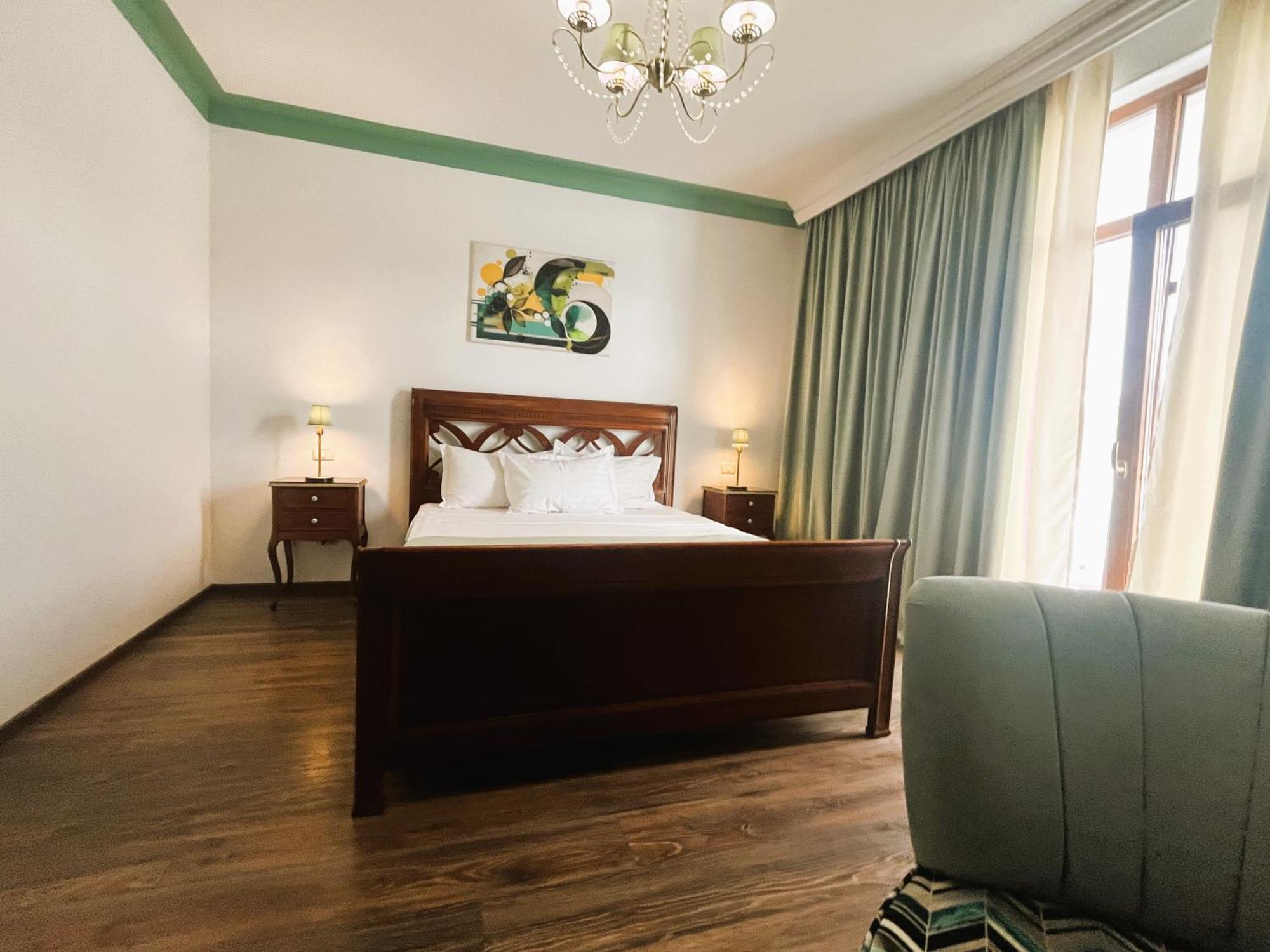 Riviera 990 - Resort & Restaurant เอเชลนิทซา ภายนอก รูปภาพ